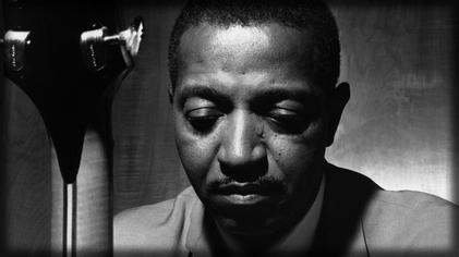 Freddie Green: The Timekeeper of Count Basie’s Orchestra